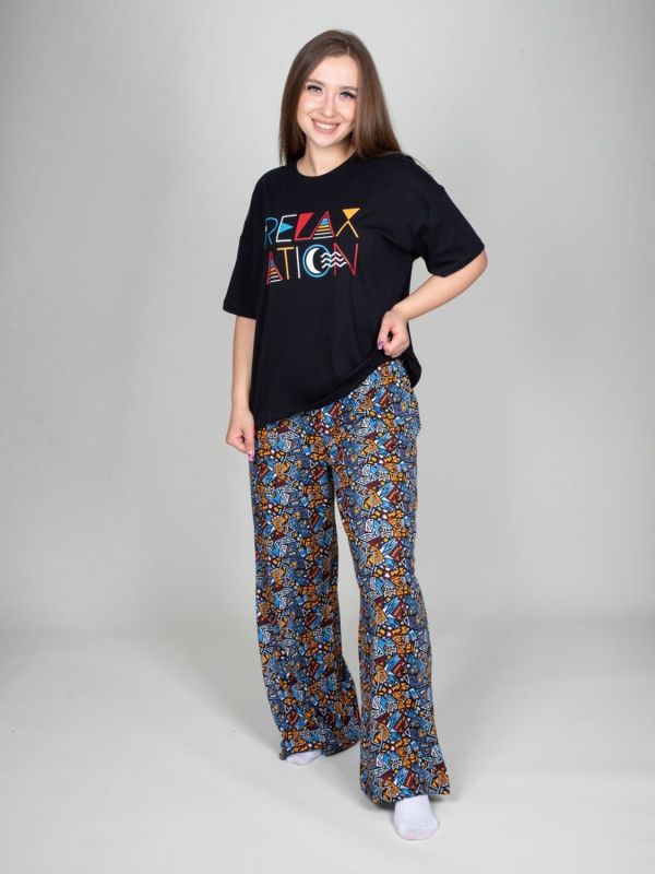 466532 Be Friends Pajamas