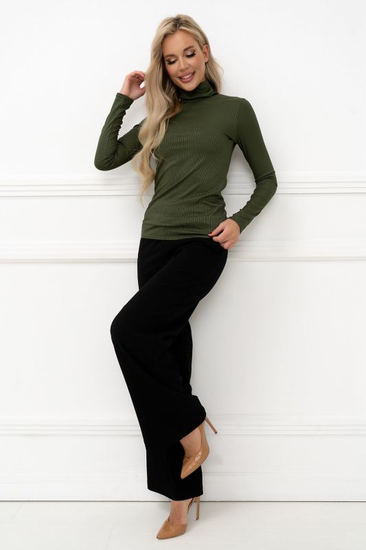 472624 Open-style Turtleneck